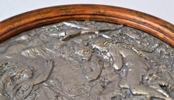 Kiűzetés a Paradicsomból, fém falikép, jelzés nélkül, fa keretben, d: 23,5 cm