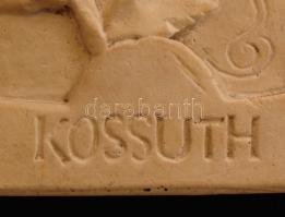 1905 Uhlaczky Mihály (?-?): Kossuth büszt. Gipsz, sérült, jelzett, m: 26 cm