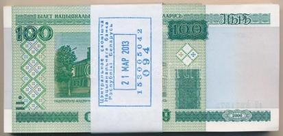 Fehéroroszország 2000. 100R (~98x) Nemzeti Bank Fehéroroszország 2013. Március 21. eredeti banki kötegelőben T:I Belarus 2000. 100 Rublel (~98x) National Bank Belarus 21. March 2013. in original banknote wrapper C:UNC Krause 26
