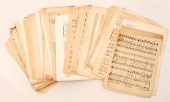 cca 1950-1960 Vegyes kotta tétel, közte töredékekkel(Hold Világa fénylik, Három kuruc dal, Zsoldos-szerenád, stb.)