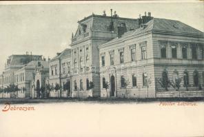 Debrecen Pavillon laktanya