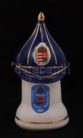 Budapesti Rendőr-Főkapitányság asztalidísz, porcelán, részben kézzel festett, hibátlan, jelzés nélkül, m:18cm