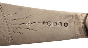 3 db csontnyelű evőeszköz (2 db  kés, 1 db villa), 2 db jelzett, h: 18 cm