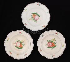 Mély nyomott pajzs jelzéssel mélytányér, kézzel festett, kopott, lepattanásokkal, 3db,  d:24cm