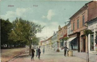 Zólyom, Zvolen; Főtér, vas, edény, gép, lámpa üzlet W. L. Bp. 4809. / main square, shop