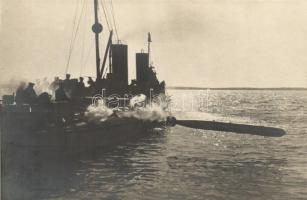 K.u.K. Kriegsmarine, torpedo firing, Verlag Rotes Kreuz, Atelier Pola