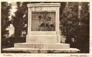 Komárom, Komárno; Radetzky emlékmű / monument (EK)
