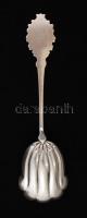 Ezüst(Ag) címerpajzsos kiskanál, jelzett, nettó: 9,6 g