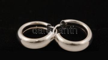 Ezüst(Ag) karika fülbevalópár, jelzett, d: 1,3 cm, nettó: 1,7 g