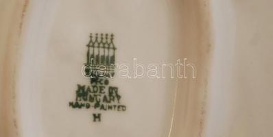 Zsolnay agár, kézzel festett, jelzett (tervező: Markup Béla), hibátlan, m:26 cm
