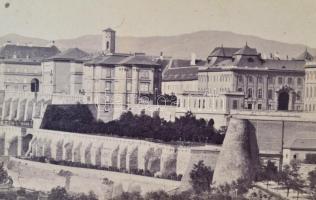 cca 1870 Régi Mátyás templom, keményhátó fotó, apró tűlyukkal, 6x10cm