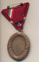 2002. "Az Aranykor Kitüntető Cím bronz fokozata" zománcozott Br kitüntetés mellszalagon, s...