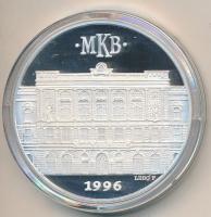 Lebó Ferenc (1960-) 1996. "MKB (Magyar Külkereskedelmi Bank) Rt." Ag emlékérem eredeti dís...