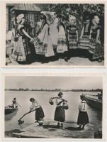 9 db RÉGI magyar folklór motívumlap, vegyes minőség / 9 old Hungarian folklore motive postcards, mixed quality