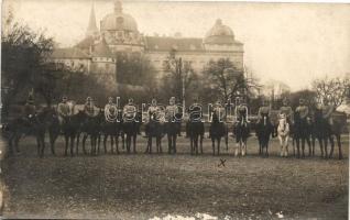 1910 Gyakorlatozó huszáregység / K.u.K. cavalry field practice in Klosterneuburg, photo
