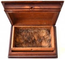 Ékszertartó fa dobozka, 10x7x5 cm