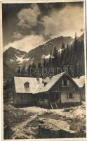Fogarasi havasok, Szombatfalvi völgy, ,,Segesvár turistaház / Schassburger Hütte / tourist hut
