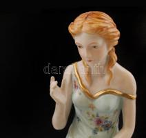 Virágos kagylós tál, peremén ülő lánykával, a tál szélén csorbával, kézzel festett, jelzett, m: 30 c...