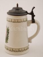 Magyar címeres, fém fedeles kerámia korsó 20 cm