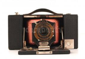 Eastman Kodak No. 2 Folding Pocket Brownie Model B 2 1/4  x 3 1/4 " (~5,5x8 cm)  / Vintage came...