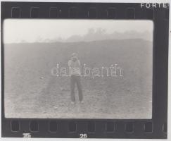 1978 Andicsné Székely Éva: Az utolsó kocka, feliratozott vintage fotóművészeti alkotás, 18x22 cm