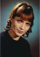 cca 1970 Kovács Kati énekesnő, korabeli vintage negatívról mai nagyítás, 18x13 cm