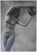 cca 1940 Gisser Gyula: Labdával, jelzés nélküli modern nagyítás, 23x16 cm / erotic photo, 23x16 cm