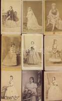 1860-1900 Régi fényképek: Női teljes alak képek (11db)