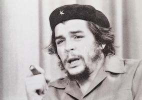 Vegyes fotó tétel: 1956-os harcok, Che Guevara, Lágymányos látképe