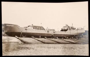 cca 1910 A Budapest hajó szerelés alatt sólyán / Budapest ship large photo 22x13 cm