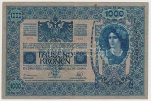 1902. 1000K + 1912. 100K + 1915. 10K mindhárom piros "MAGYARORSZÁG" körbélyegzéssel T:III,...