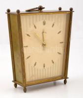 Nagy vegyes réz tétel: különböző méretű kancsók, vázák, gyertyatartó, stb., egy banános doboznyi