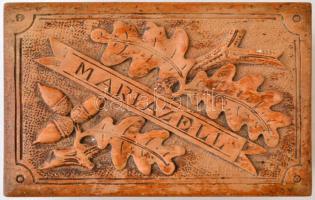 Mariazell felirattal  fa díszdoboz, faragott, az egyik lába hiányzik, 7x11x3cm