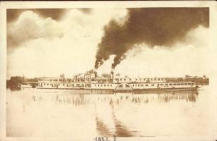 Erzsébet királyné gőzös Foto AK