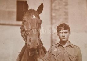 cca 1920-40 Vegyes, cserkész és levente fotók, 16db, különböző méretben és minőségben, 6x9cm