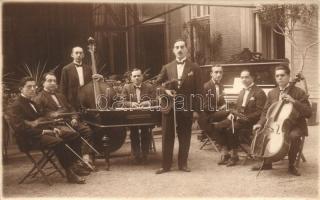 1928 Brassó, Kronstadt, Brasov; Korona étterem zenekara, Foto Carmen / restaurant band, photo