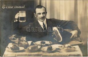 1925 Es war einmal Beer drinking German man, ham, table