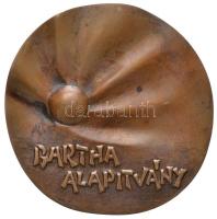 Janzer Frigyes (1939-) 1980. "Batha Elemér / Bartha Alapítvány" Br plakett (540g/102mm) T:...