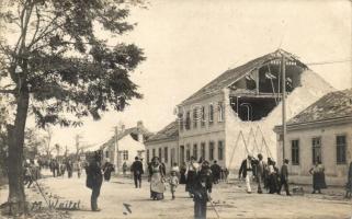 1916 Wiener Neustadt, nach Tornado, schwer beschädigte Gebäude / damaged buildings, M. Weitzl photo