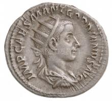 Római Birodalom / Róma / III. Gordianus 240. Antoninianus Ag (4,27g) T:1-,2 /  Roman Empire / Rome / Gordian III 240. Antoninianus Ag IMP CAES M ANT GORDIANVS AVG / ROMAE A-ETERNAE (4,27g) C:AU,XF  RIC IV 38.