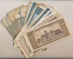 Vegyes magyar pengő tétel 5P-100.000BP + 1993. 100Ft T:III,III- köztük ragasztottak is