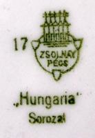 Zsolnay Hungária sorozat porcelán tál, kopott aranyozással, jelzett, d: 20 cm, m: 7 cm