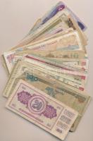 Vegyes bankjegy tétel a világ minden tájáról (91x) + Argentína / Tucumán Provincia 1991. 1A "Bo...