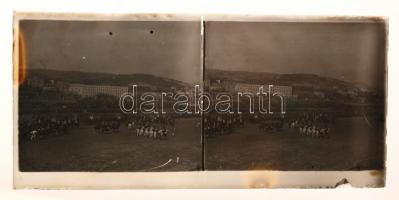 cca 1925 Katonai témájú sztereó diapozitívok és egy negatív képpár, összesen 5 db üveglemez, 6x13 cm / 5 military photo negatives, 6x13 cm