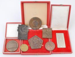 Vegyes 7db-os magyar szocialista emlékérem és plakett tétel, közte 1976. "Kiváló Propaganda Mun...