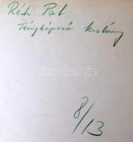 cca 1960 Réti Pál (1918-1989): Fényképező kislány, feliratozott vintage fotóművészeti alkotás, sarka...