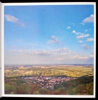 Osváth Sarolta (szerk.): Tokaj Hegyalja, Budapest, 2015, Széchényi Programiroda Nonprofit Kft, 383 p...