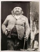 cca 1978 Stekovics János: A kalapos kovács, feliratozott vintage fotóművészeti alkotás, felületén törésnyommal, 40x30 cm