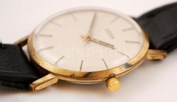 Doxa férfi mechanikus karóral, működik, bőr szíjjal./
Doxa man mechanic watch, with scratched clock...