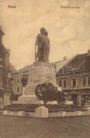 Kassa, Kosice; Honvéd-szobor, Kassai Szervezett Munkások otthona  / statue, Kosice Labor Union&#039;s workers home (EK)